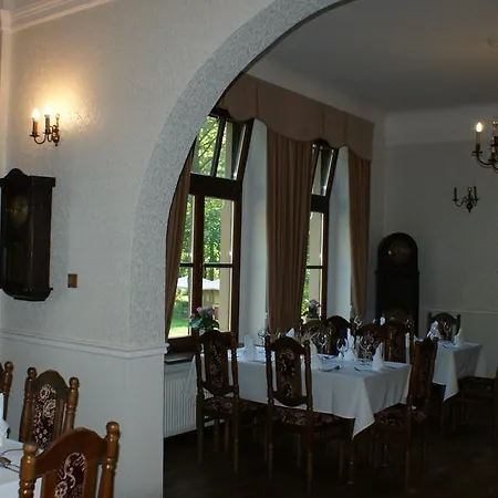 Palac Poraj Bed & Breakfast Wicko (Pomerania)