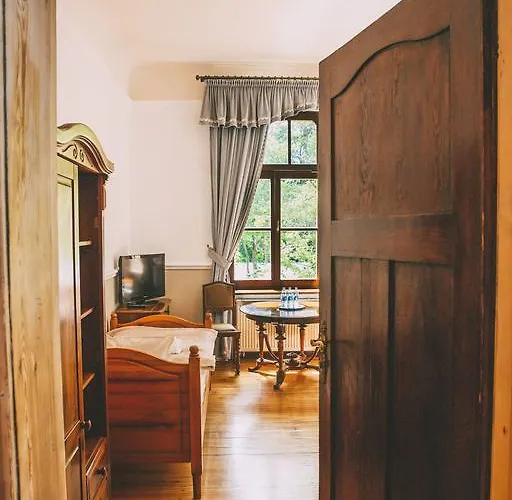 Oda ve Kahvaltı Palac Poraj Wicko (Pomerania)